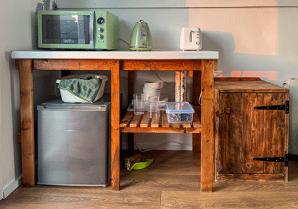wolf-hall-kitchenette